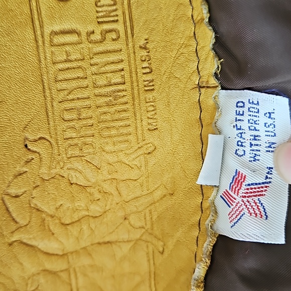 VINTAGE BRANDED GARMENTS SUEDE FRINGED KIDS LEATHER JACKET - Picture 8 of 16